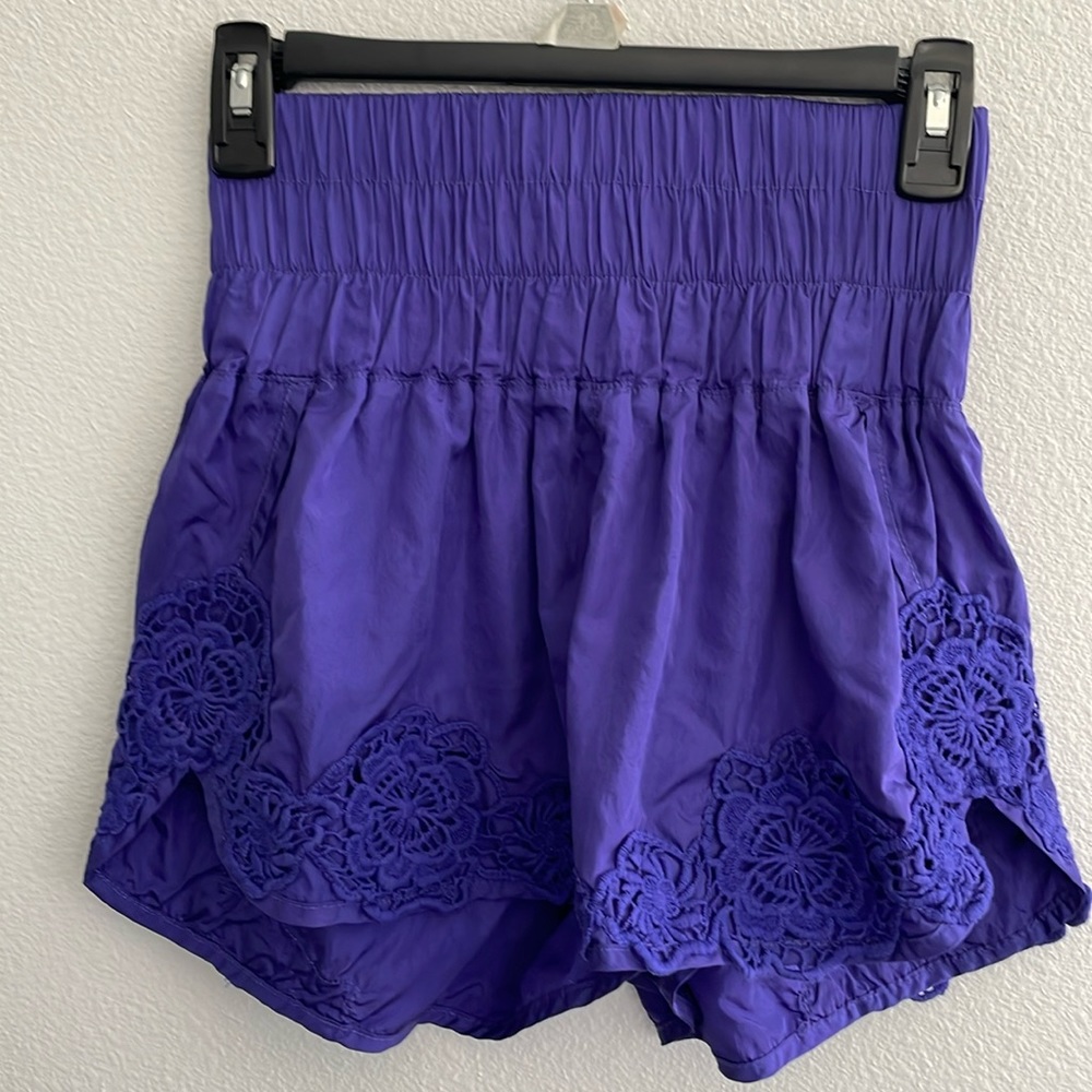 FREE PEOPLE WOMEN SHORTS - Picture 1 of 5